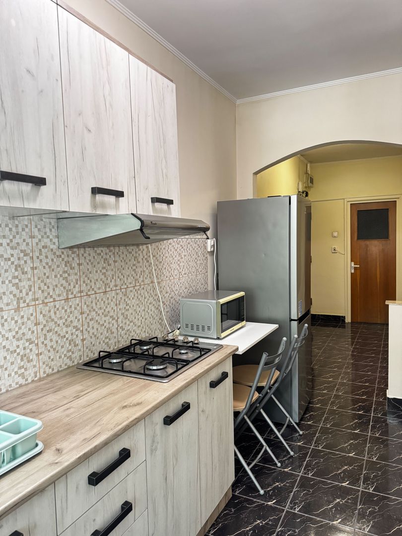 Apartament cu 1 cameră de închiriat – Zona Centrală, Oradea - Poză 10
