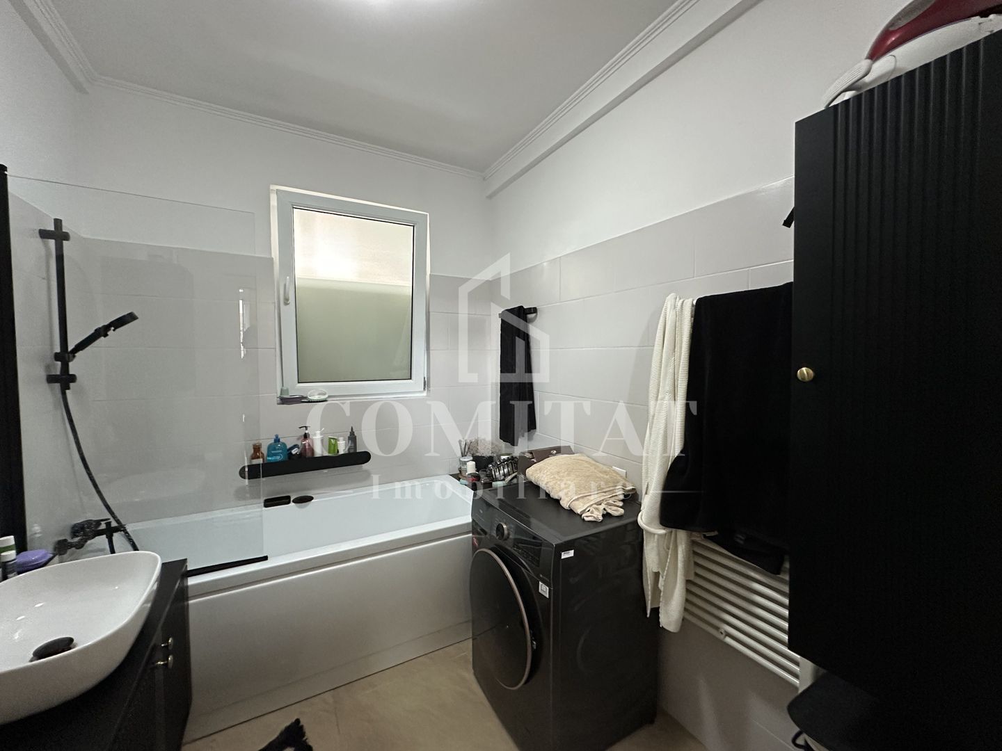 Apartament cu 2 camere | Parcare | Zona Hotel Courtyard | Ultracentral - Poză 12
