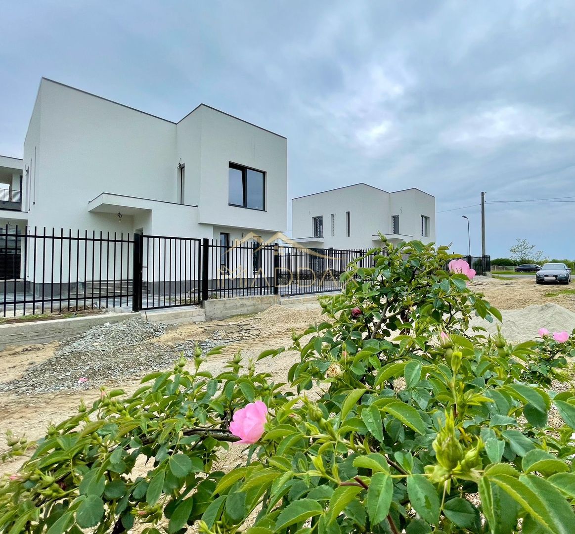 Vila  SMART_individuala _LUX***Padurile Regale//Corbeanca - Poză 1