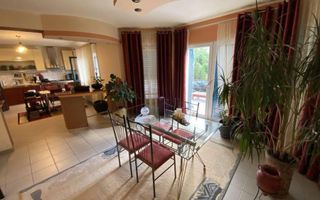 🏡 Casa individuala. Mobilata si utilata. Piscina exterioara.✨ - Poză 7