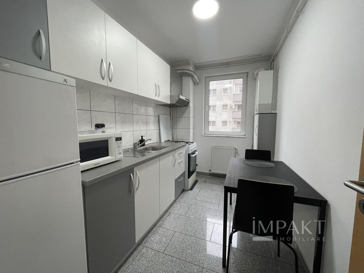 Apartament cu 2 camere decomandate pe Calea Turzii - Poză 4