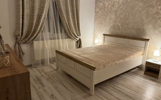 Apartament la casa, cochet intr-o zona foarte linistita, centrala - Poză 2