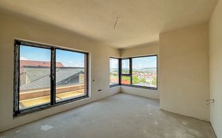 Duplex Semifinisat - Zona Grand Hotel Italia - Garaj si priveliste - Poză 5