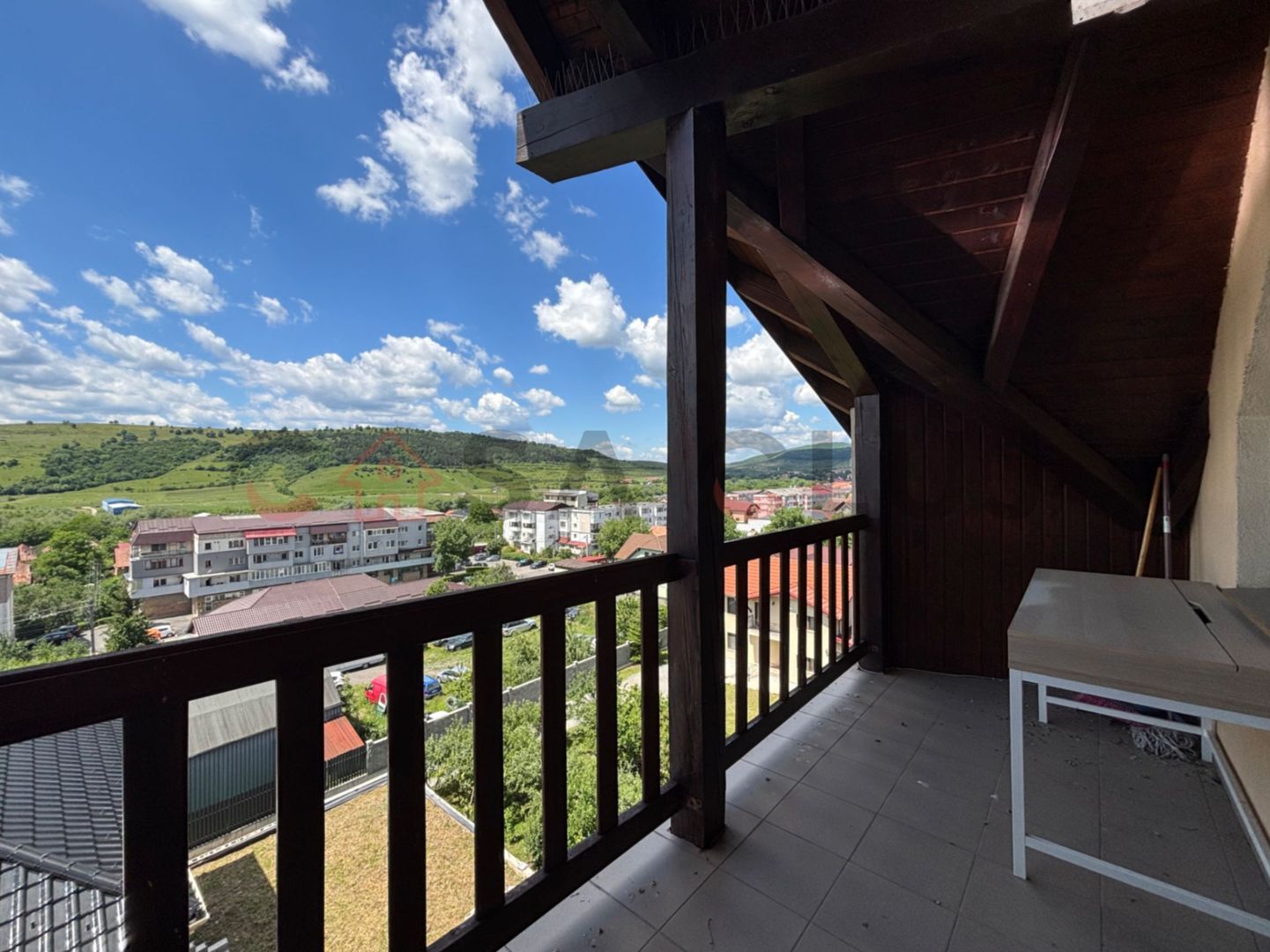 Apartament Spatios pe 2 etaje - Garaj - Complex securizat - Baciu - Poză 8