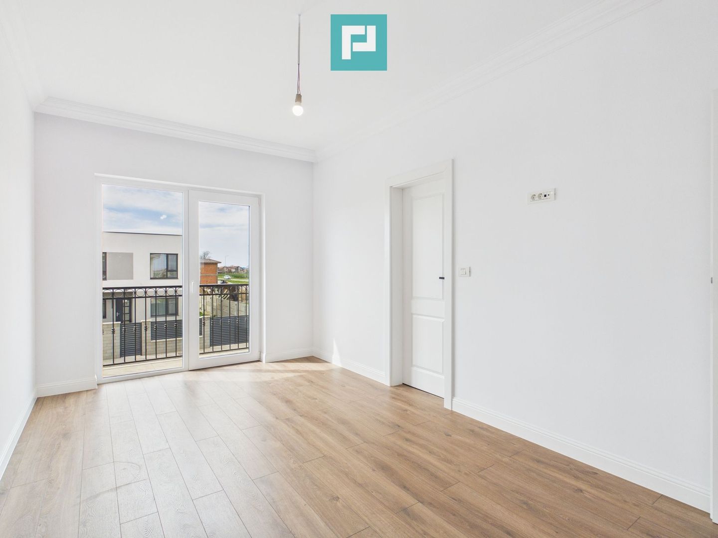 Duplex modern cu 5 camere Moșnița Nouă - Poză 20