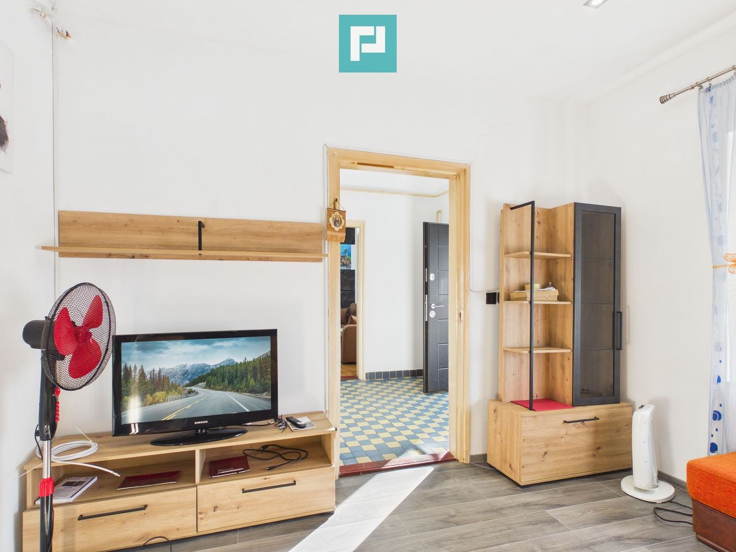 Casă cu 3 camere și teren generos în Battonya - Poză 3