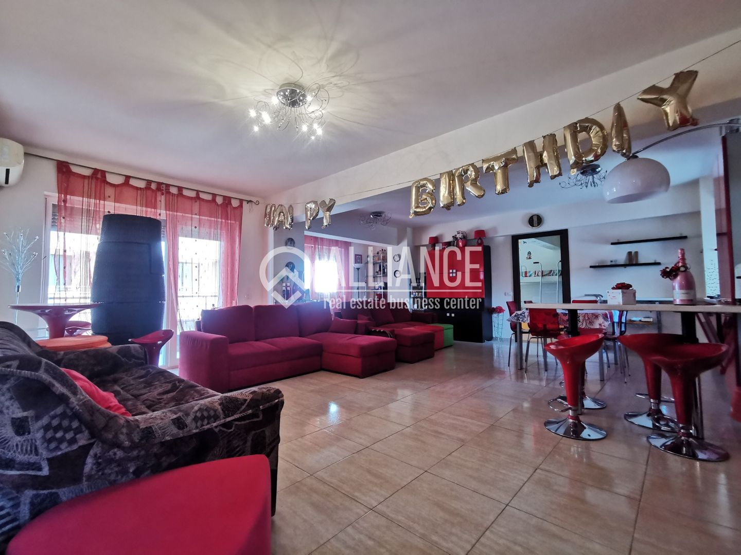 De vânzare apartament 3 camere statiunea Mamaia, zona Butoaie - Poză 8