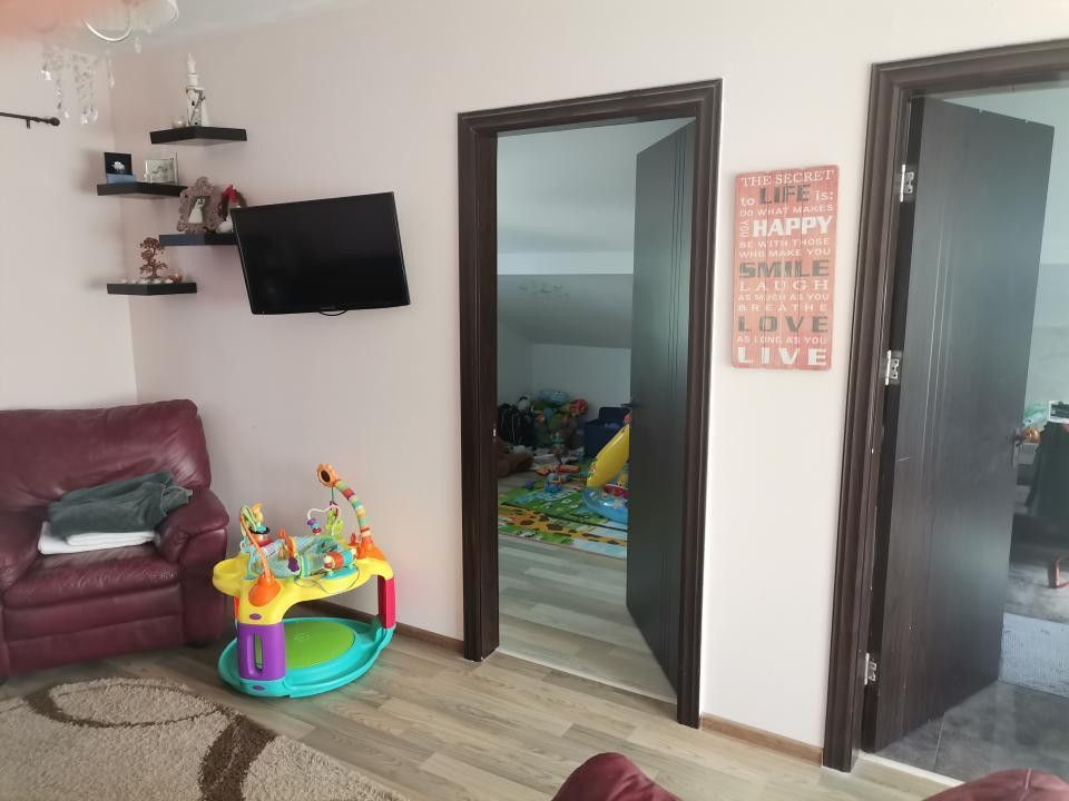 Vanzare vila deosebita, Valea Mare, central - Poză 12