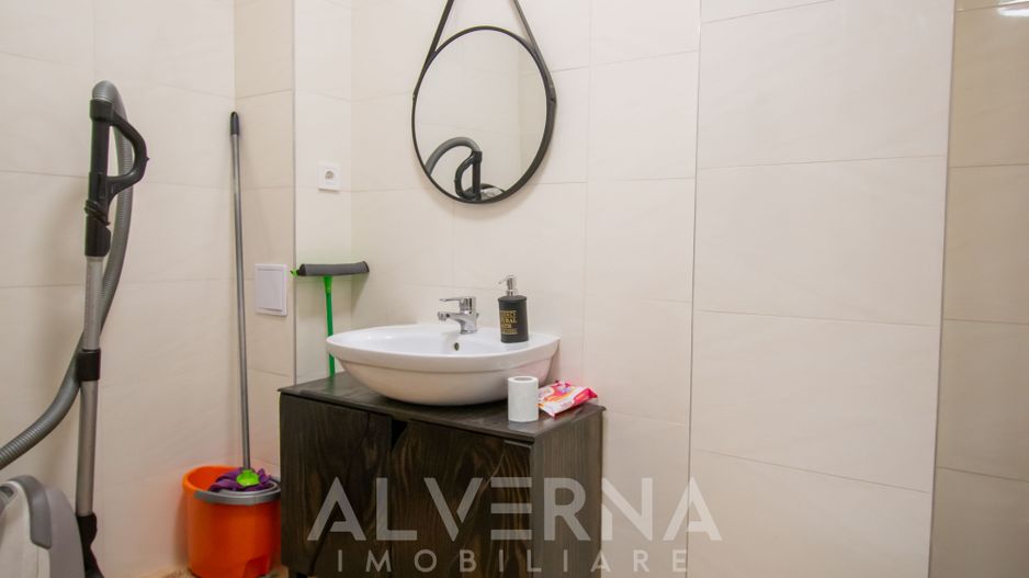 Spatiu de Birouri | finisat | 68 mp | Felxibil | Garaj | Zona Centrala - Poză 11