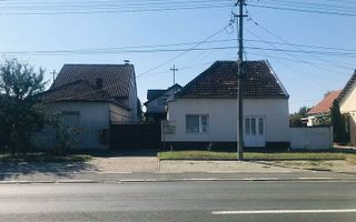 De vanzare casa D+P+M situat in Aradul nou, avand curte proprie - Poză 2