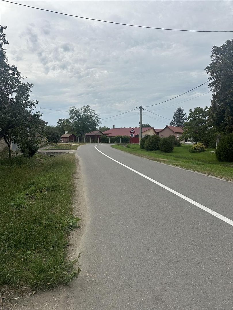 Casa de vï¿½nzare Niuved - Poză 2