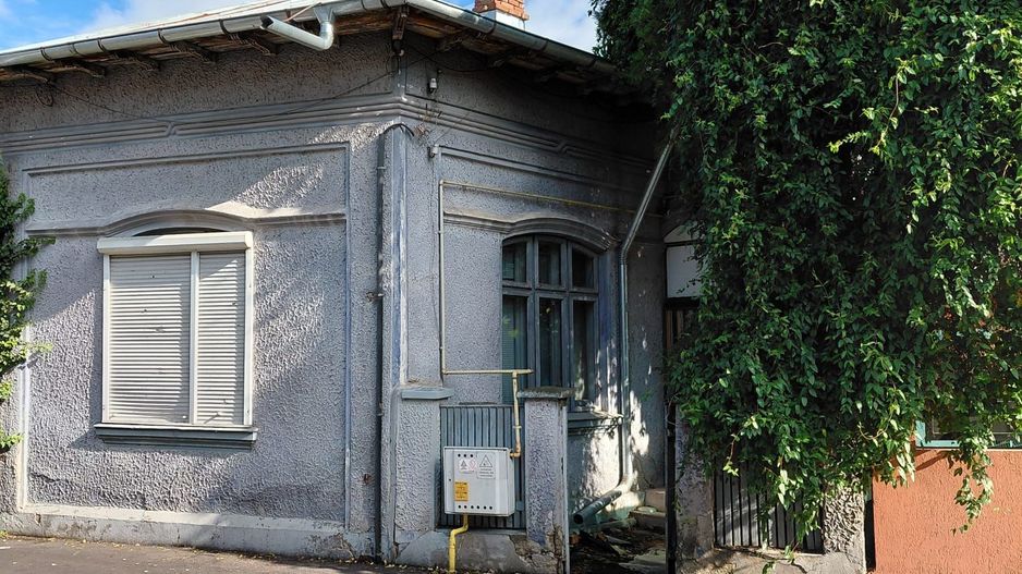 Casa 240mp Teren cu dublu acces Str. Calugareni si Str. Dunarii Giurgiu - Poză 9