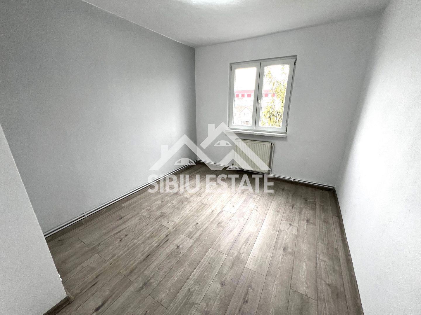 Apartament 2 camere cu balcon, pivnita Sibiu, scoala 9 - Poză 12