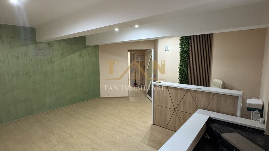 Spatiu Comercial in apropierea Consiliulului Judetean  Comision 0 - Poză 2