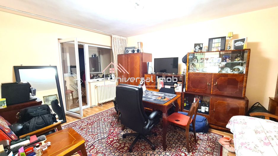 Apartament cu 2 camere decomandate, str. Parang - Poză 2