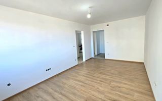 De vânzare Apartament 2 camere Luceafărul Satu Mare - Poză 3