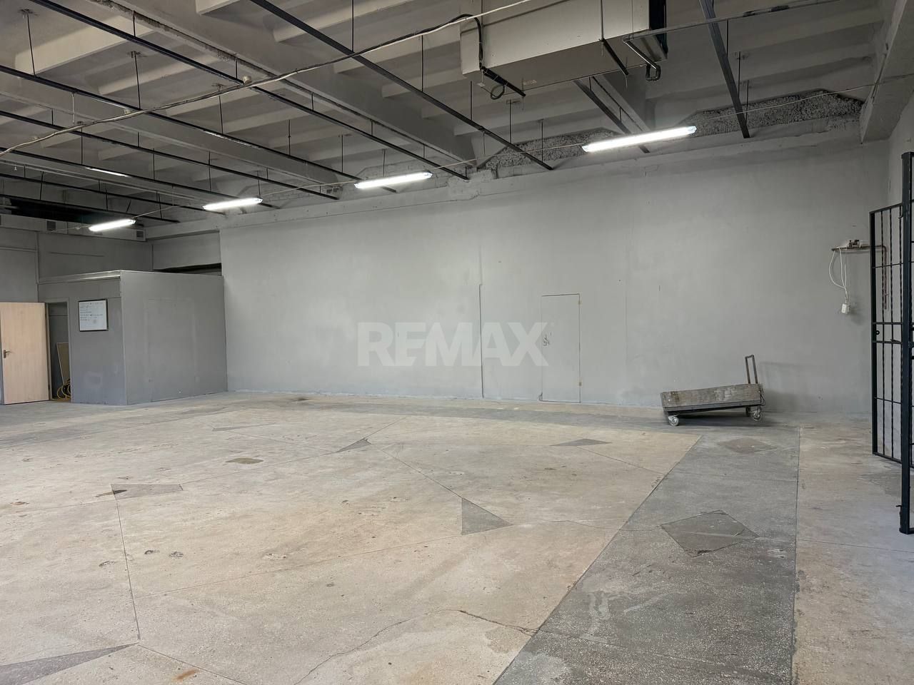 Spațiu comercial / industrial 338 m2 pe str. Haltei 41A, Chișinău! - Poză 5