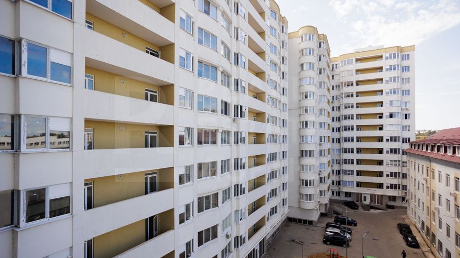 Vânzare, apartament, 3 camere, strada Băcioii Noi, Botanica - Poză 1