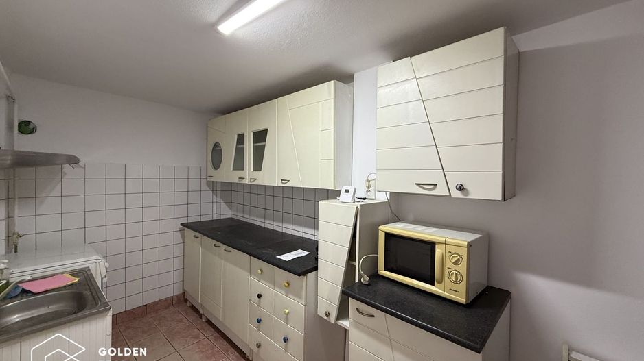 Casa pretabila pentru uz comercial/rezidential, teren 290 mp,  zona Cocorilor - Poză 10