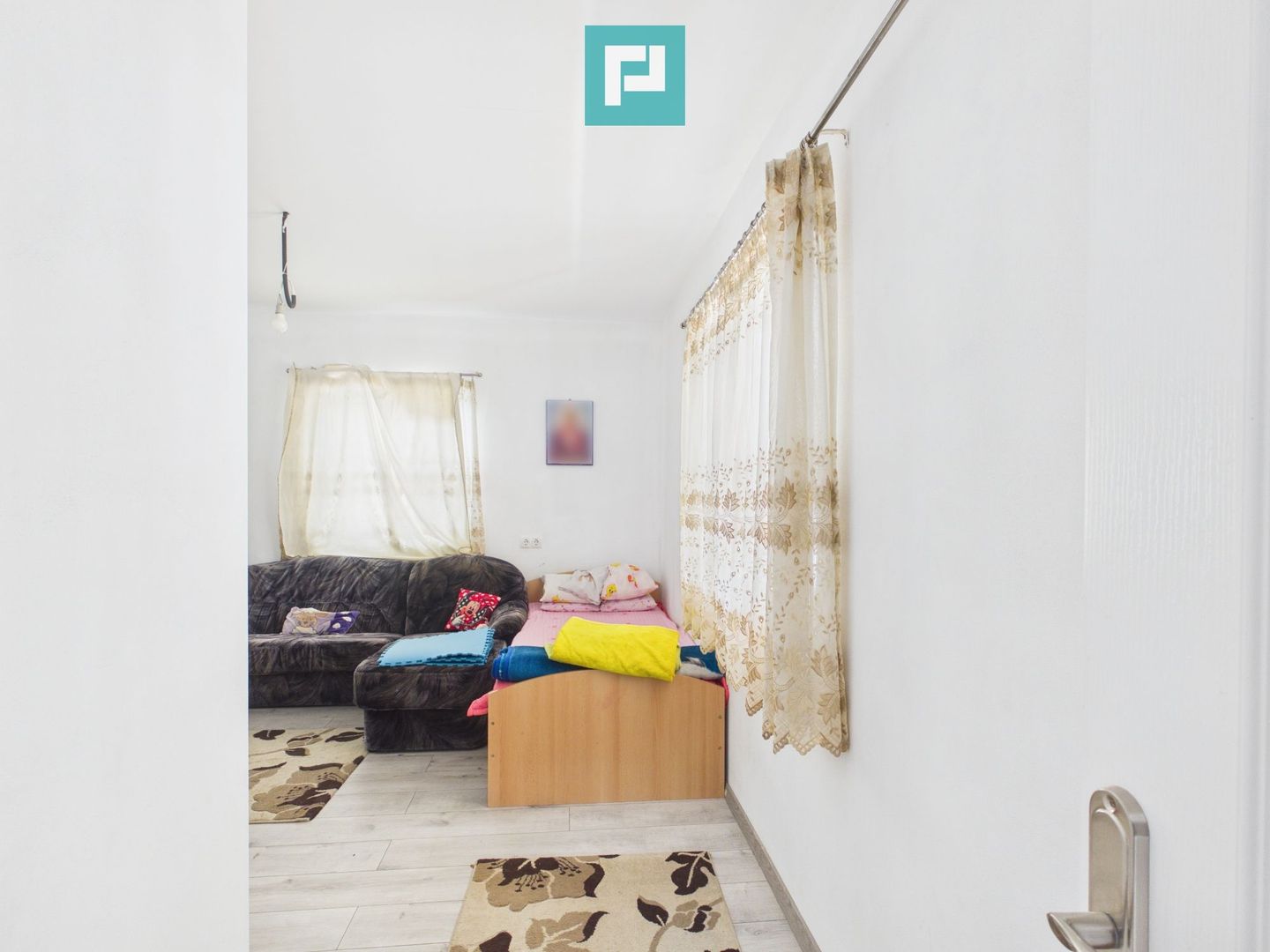 Casă 225 mp cu teren 1.482 mp în Leș - Poză 16