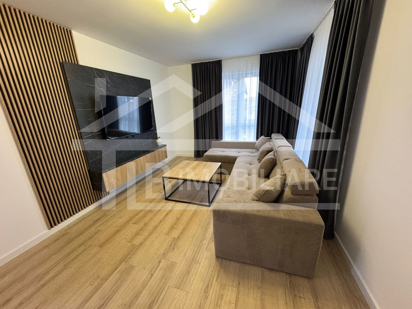 Apartament cu 2 camere, 60mp, decomandat, Zona Maurer Residence - Poză 1