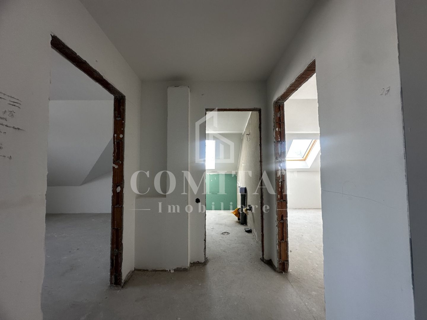 Apartament 4 camere | Bloc nou | Zona Str Cetatii - Floresti - Poză 9