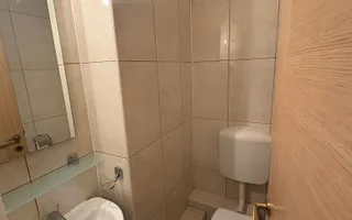 4 camere  etaj 1 /450 m METROU UNIRII - Poză 19