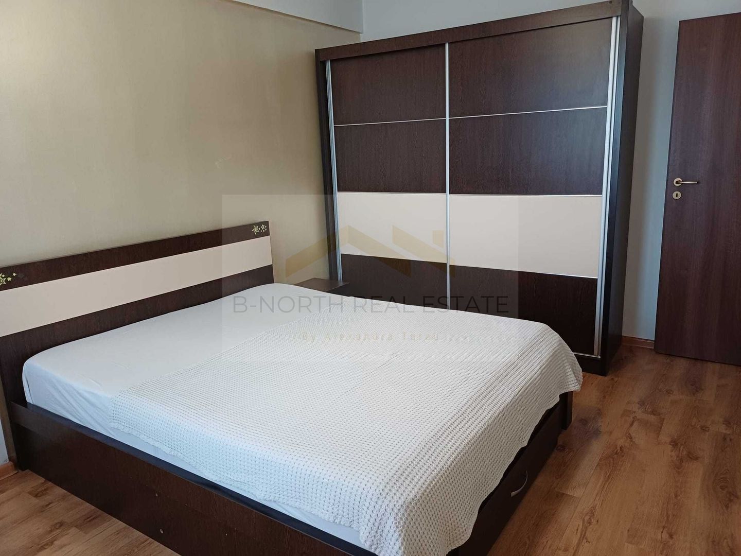 Apartament 2 camere de închiriat | Apărătorii Patriei | Loc de parcare inclus - Poză 1