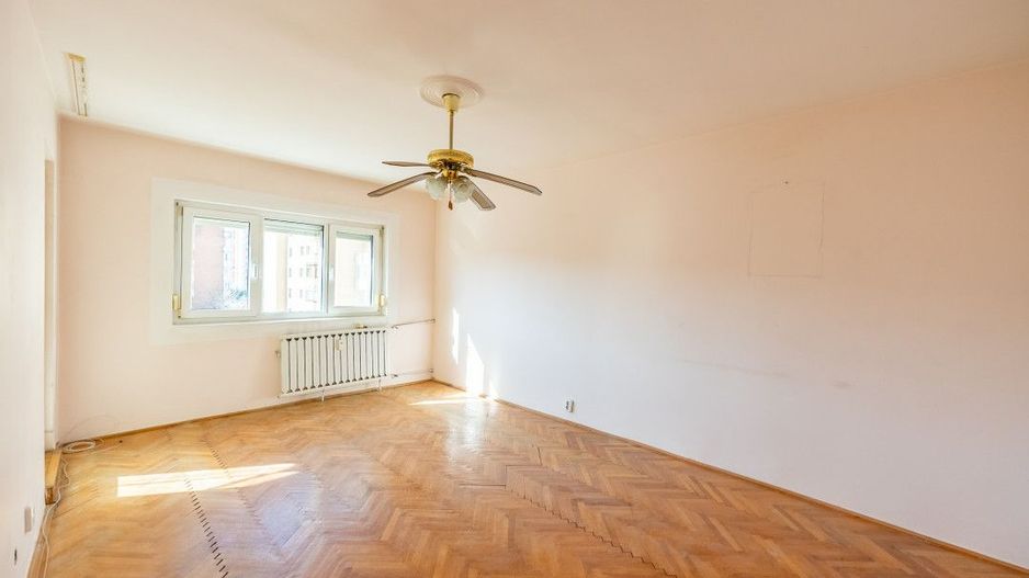 Apartament 3 camere, Micalaca zona 300, decomandat - Poză 2