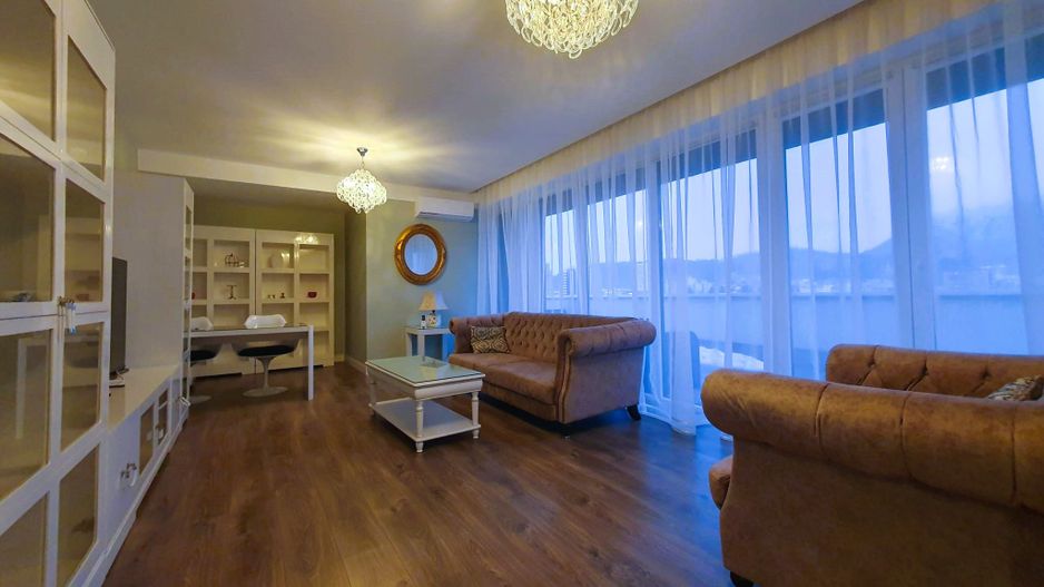 Penthouse cu 2 parcări subterane, vedere panoramică spre Tâmpa – Centrul Civic - Poză 2