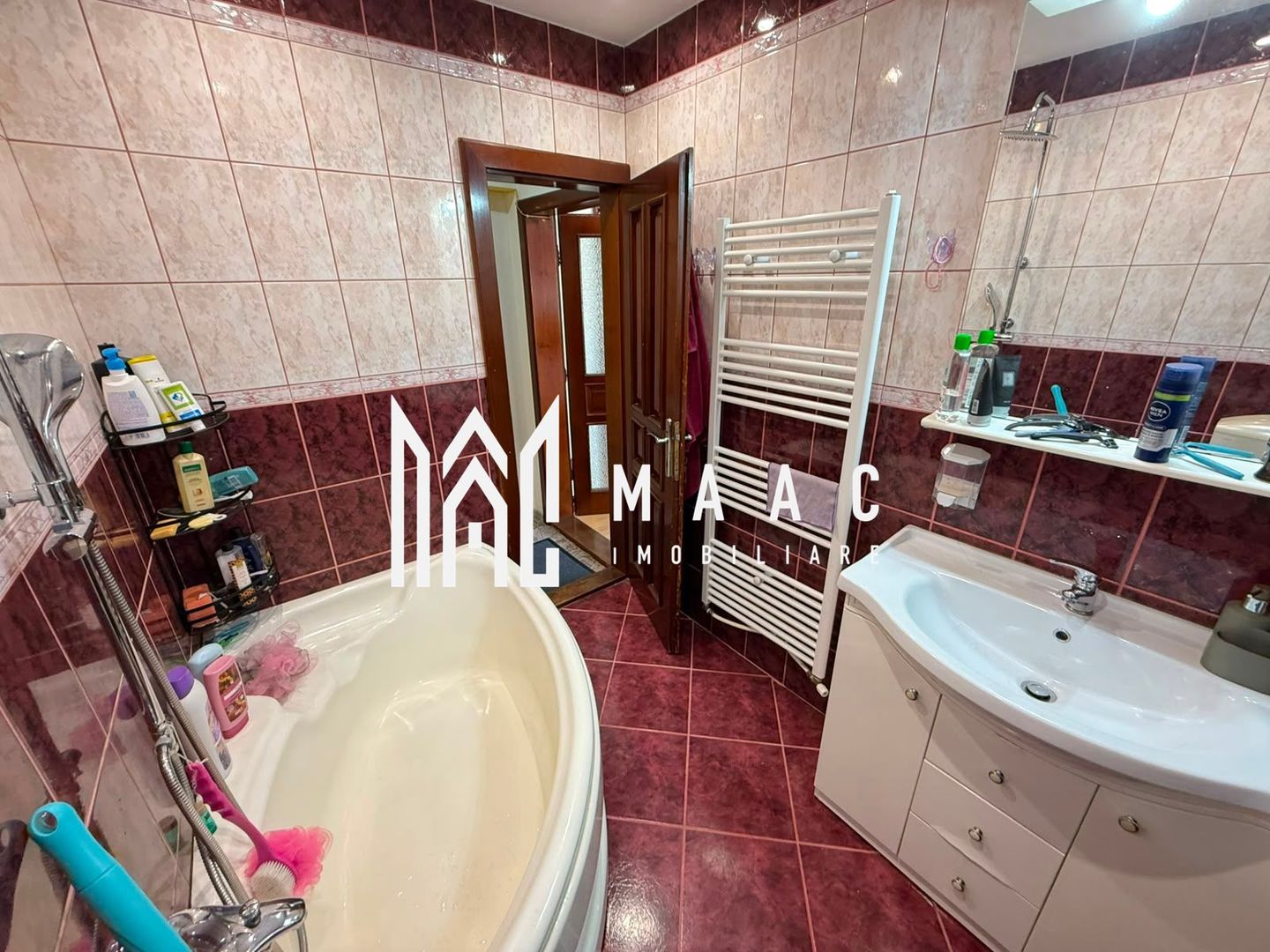 Apartament 4 camere decomandat de vânzare | Sibiu, Valea Aurie - Poză 25