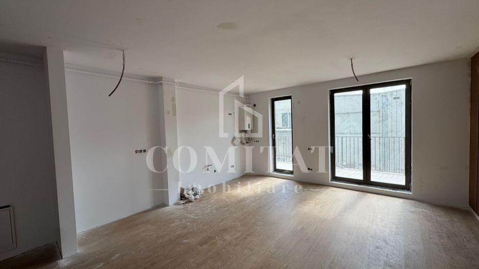 Apartament la etaj intermediar | Bloc exclusivist | Eroilor - Poză 3