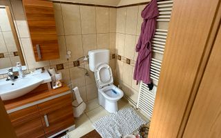 Casă de vânzare 4 camere | Lupeni, Sibiu | 141 mp utili, teren 676 mp - Poză 19