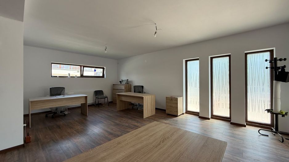 Spațiu comercial / birouri la parter | 135 mp | Odăi - Poză 7