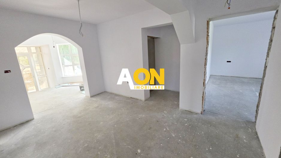 Apartament tip duplex, D+P, 5 camere, la cheie, 450 mp teren, Barabant - Poză 8