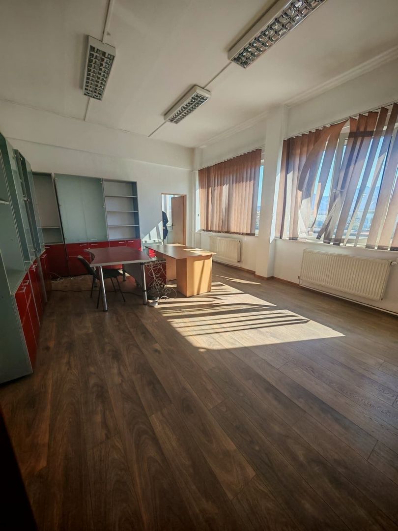 Spatii de birouri si productie-depozitare in Brasov - Poză 3