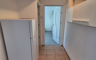 Închiriez apartament 1 camera etajul.1 - Poză 8
