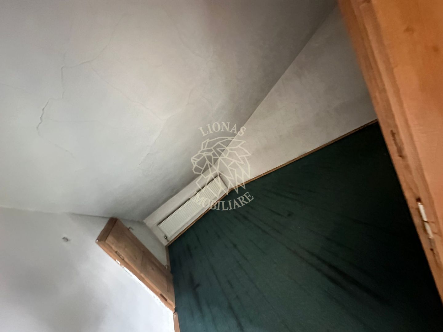 Spatiu central -ideal locuire /pensiune/cabinet/birouri- Sangeorz-Bai - Poză 13