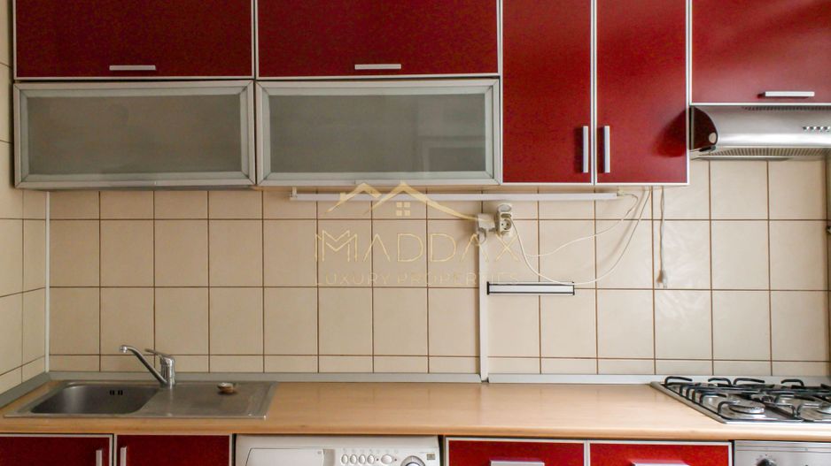 Apartament renovat cu 2 camere langa metrou de închiriat - Poză 13