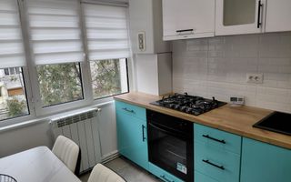 Vanzare - apartament cu 3 camere, Micro 16, renovat, mobilat nou - Poză 16