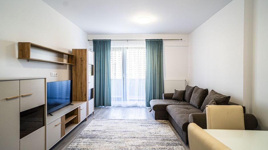 Prima inchiriere 2 Camere, decomandat, etaj 4, 6 minute METROU Preciziei - Poză 1