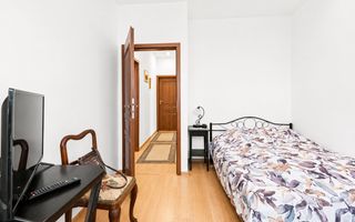 Vilă individuală cu piscină proprie | 3 locuri de parcare | - Poză 17