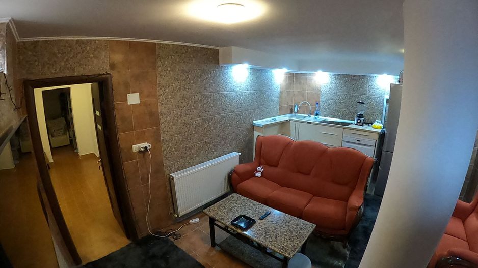 Apartament Spațios 4 Camere + Saună – Lazu, Constanța - Poză 1