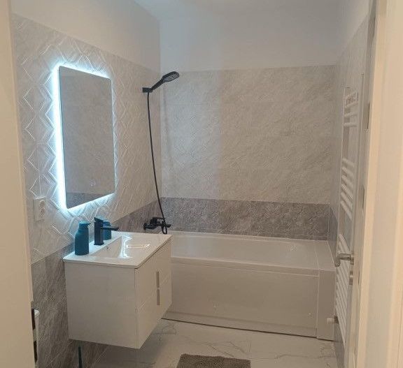 Giroc-Neptun | 2 Camere | Decomandat | Bucatarie inchisa | Loc de parcare - Poză 2