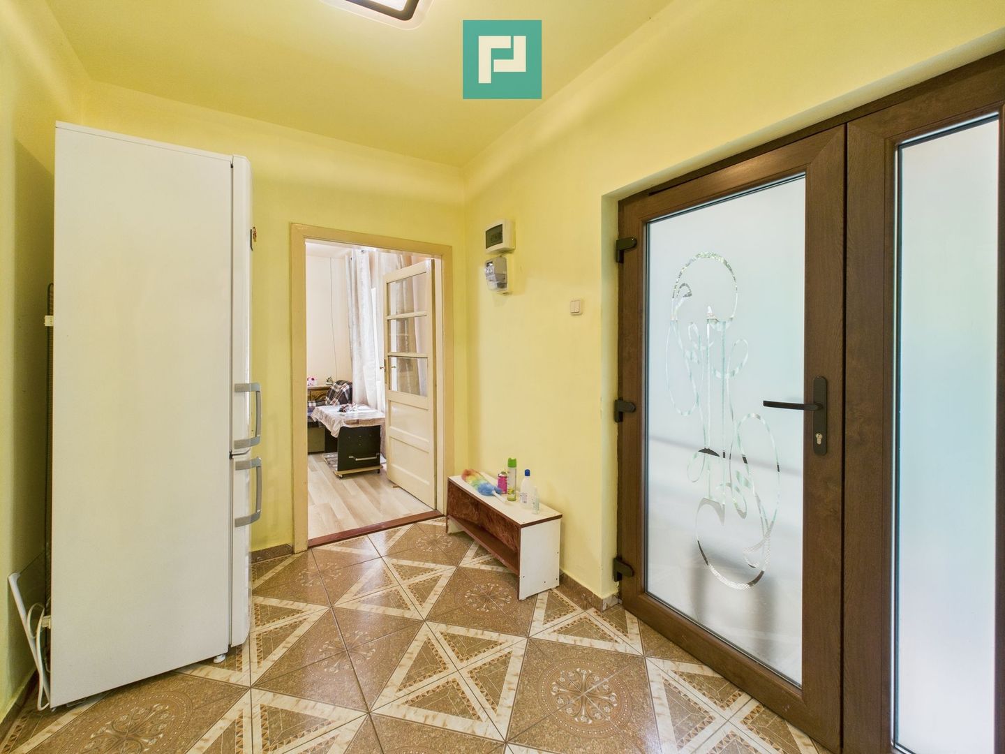 Casă de cărămidă in Grădiște - Poză 9