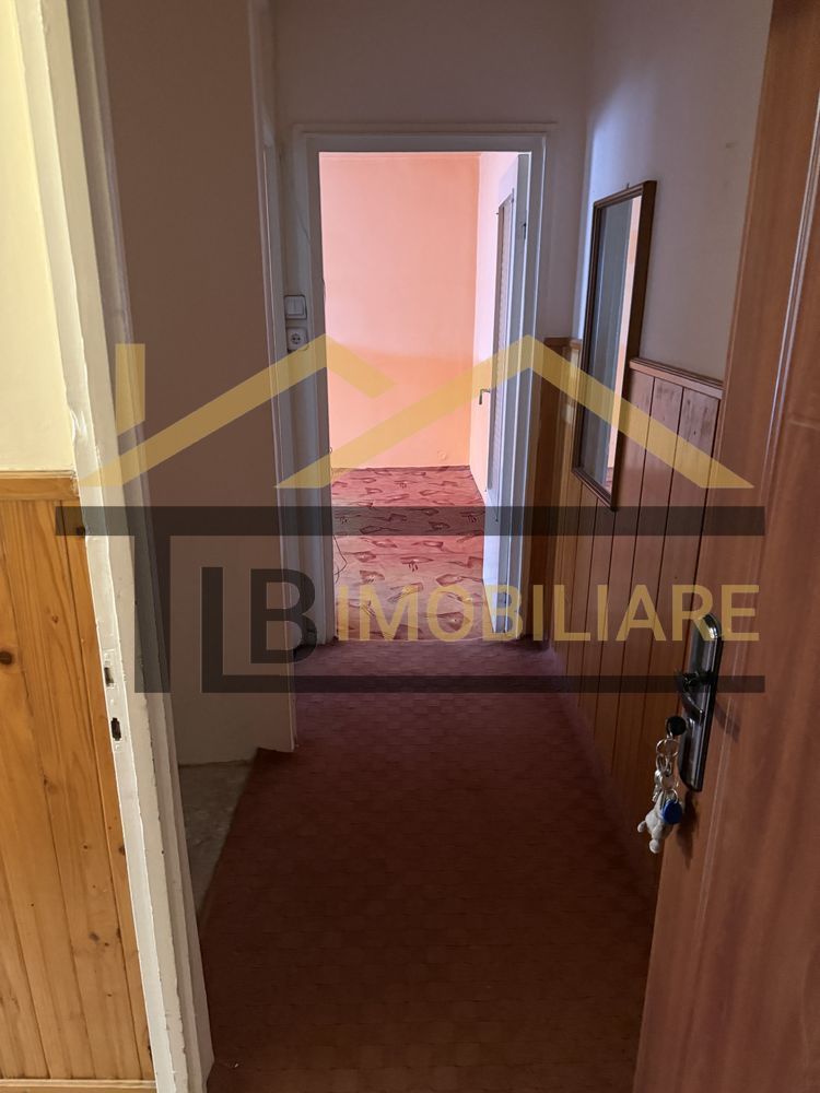 Apartament cu 2 camere, 39mp, Zona 7 noiembrie - Poză 5
