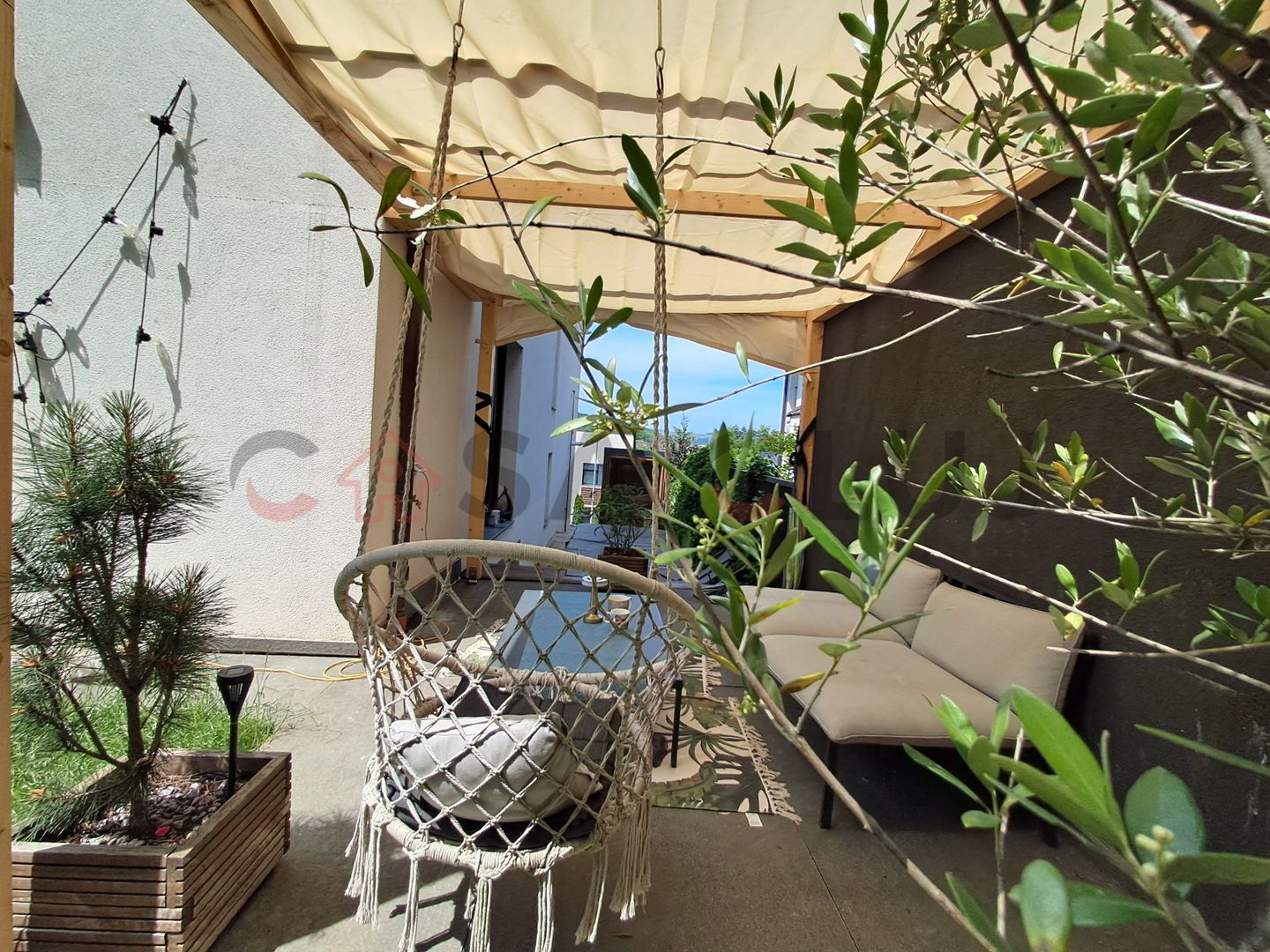 Apartament pe 2 nivele la vilă + Curte, Piscină, Saună și garaj, Gruia!! - Poză 14