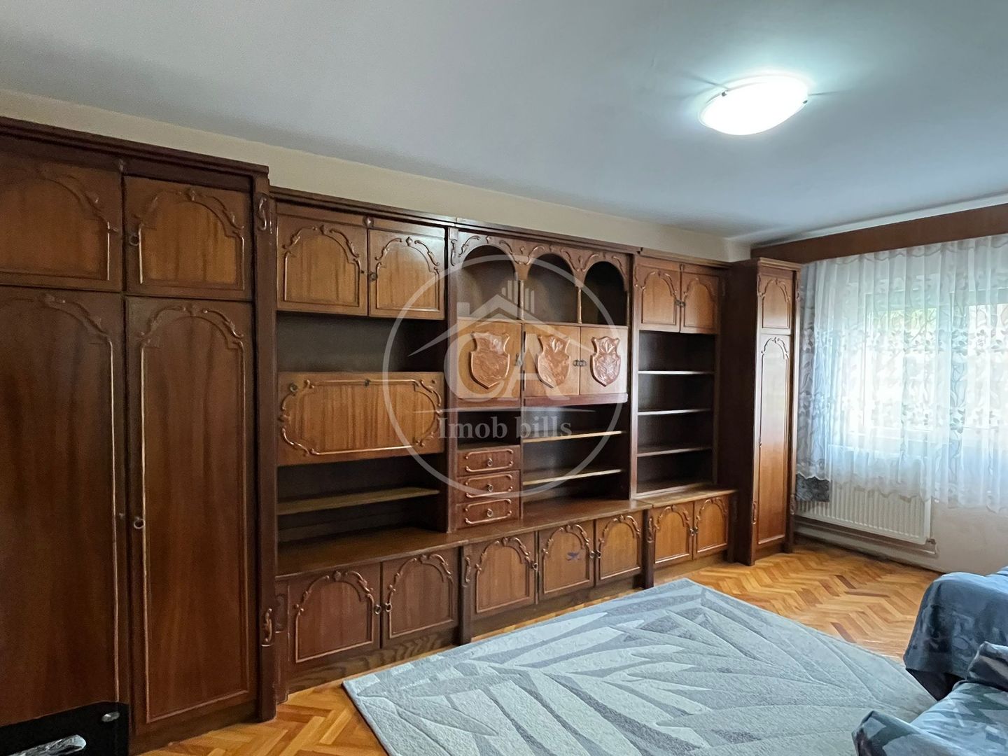 Apartament cu 2 camere de vânzare in zona Decebal, Oradea - Poză 1
