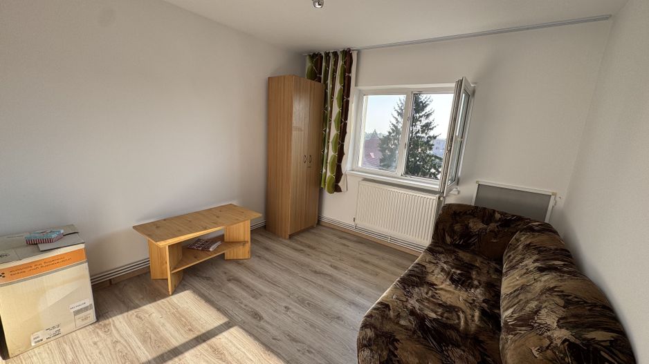 Apartament 3 camere 60 mp bloc 1980 central Filipesti de Padure! - Poză 4