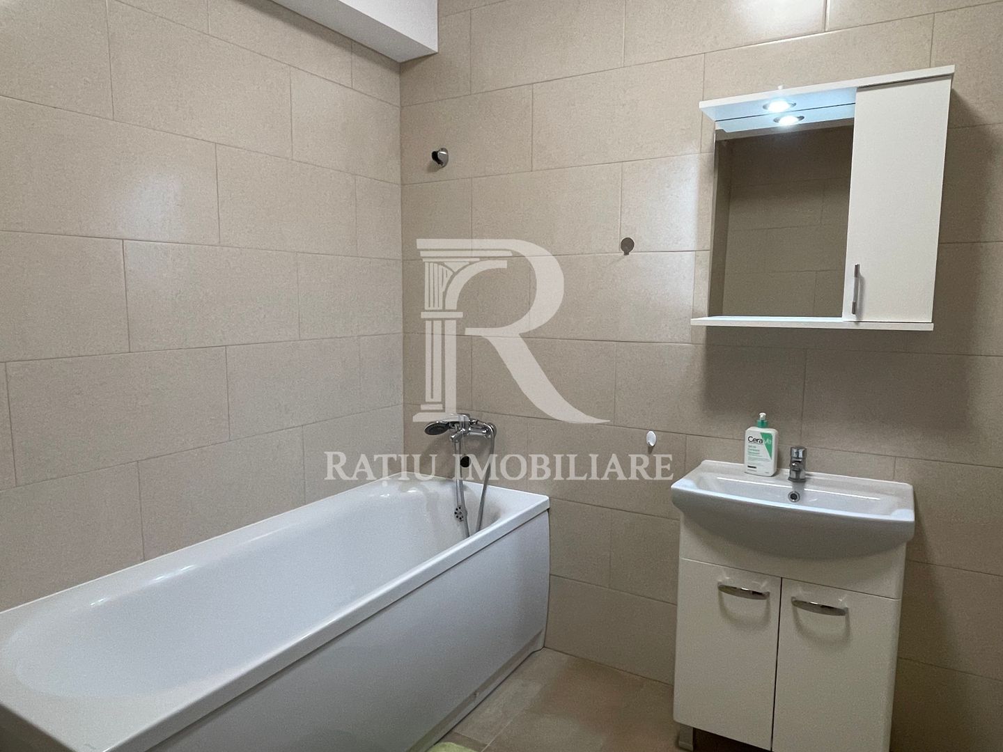 Apartament modern cu 2 camere | Parcare | Ioșia Residence | Oradea - Poză 7